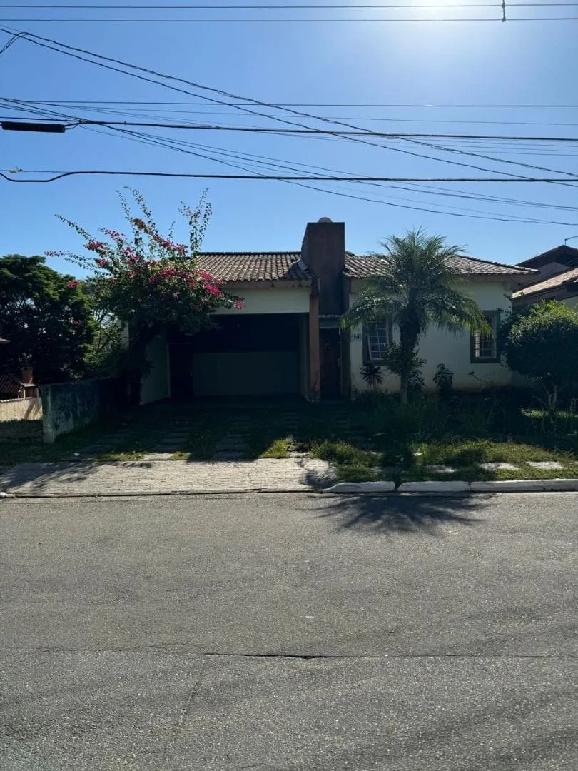 Casa, 4 quartos, 290 m² - Foto 1
