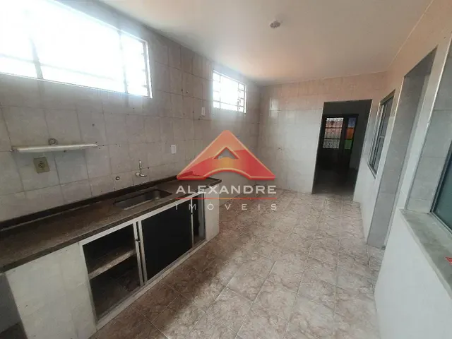 Casa com 161m² 3 quartos e 2 banheiros, à venda, no bairro Vila Industrial em São José dos Campos