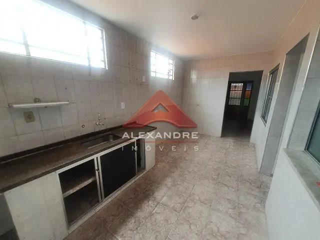 Casa com 161m² 3 quartos e 2 banheiros, à venda, no bairro Vila Industrial em São José dos Campos