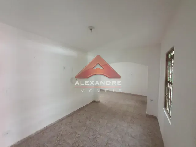Casa com 161m² 3 quartos e 2 banheiros, à venda, no bairro Vila Industrial em São José dos Campos
