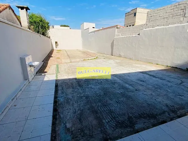 Casa com 480m², para alugar, no bairro Jardim Pitangueiras I em Jundiaí