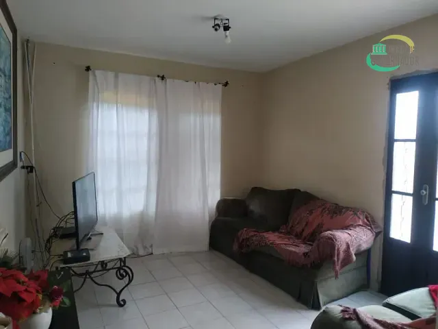 Casa com 310m² 3 quartos e 2 banheiros, à venda, no bairro Parque Beatriz em Campinas