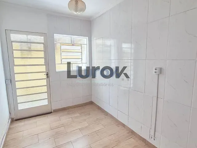 Casa com 385m² 3 quartos e 2 banheiros, à venda, no bairro Vila São Cristóvão em Valinhos