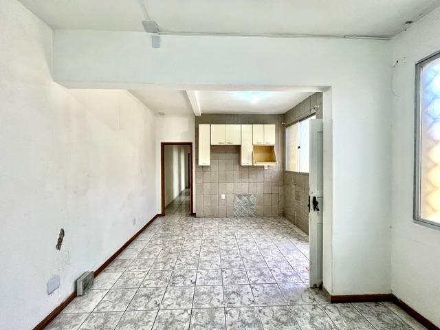 Casa com 132m² 3 quartos e 2 banheiros, à venda, no bairro Centro em Pelotas