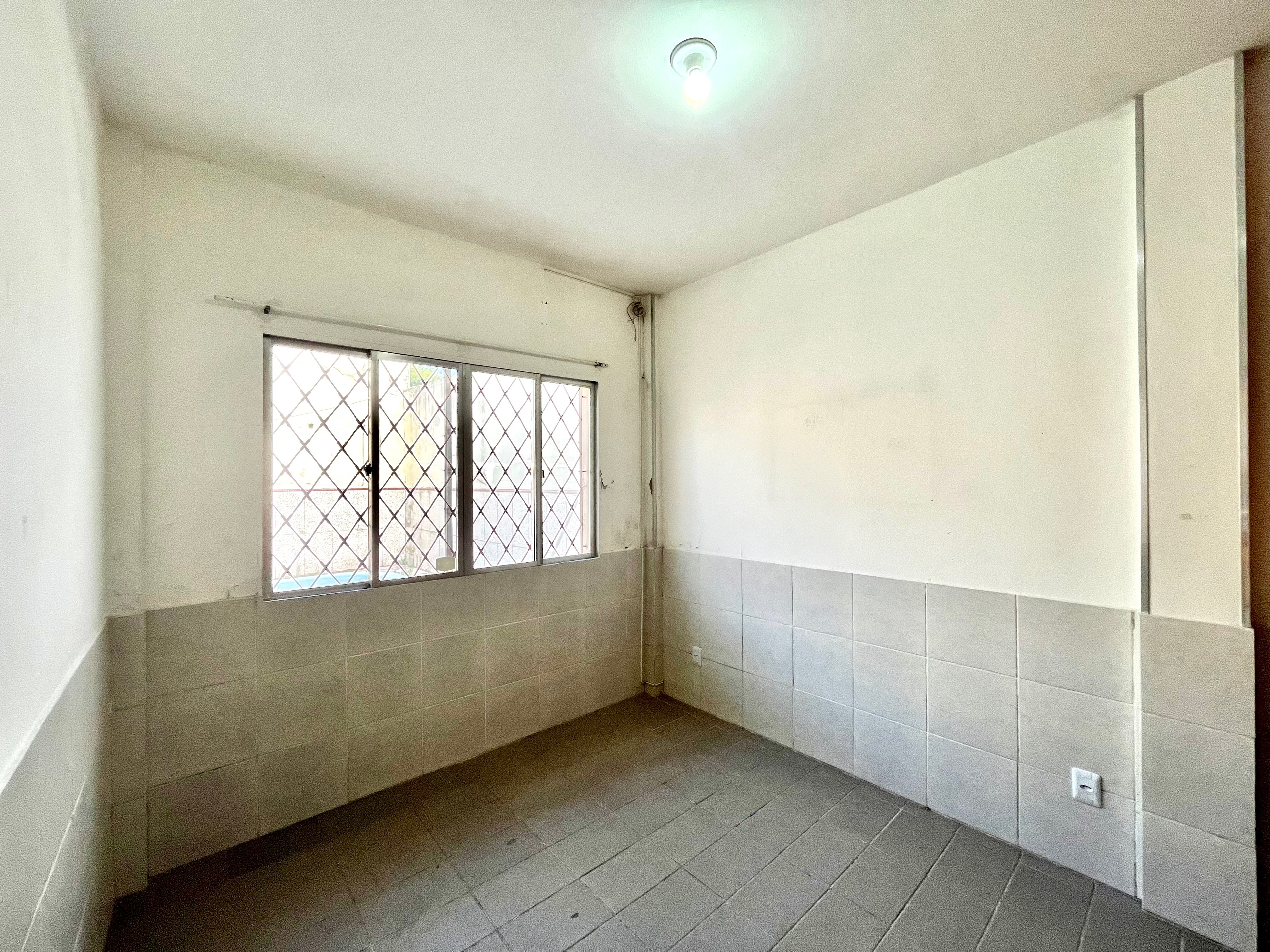 Casa à venda no centro de Pelotas - 132 m², 2 quartos, garagem e área de lazer com piscina e churrasqueira. - 10