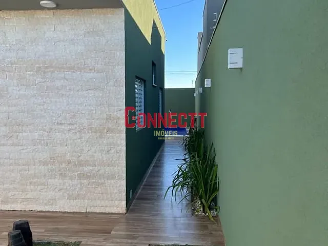 Casa com 215m² 2 quartos e 3 banheiros, à venda, no bairro Jardim Sao Joao em Orlândia