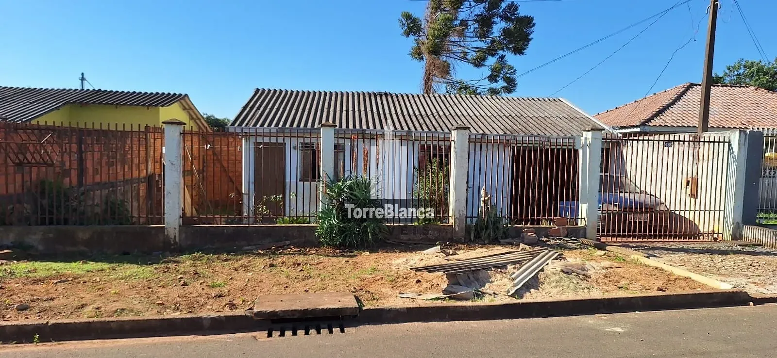 Casa, 2 quartos, 70 m² - Foto 1
