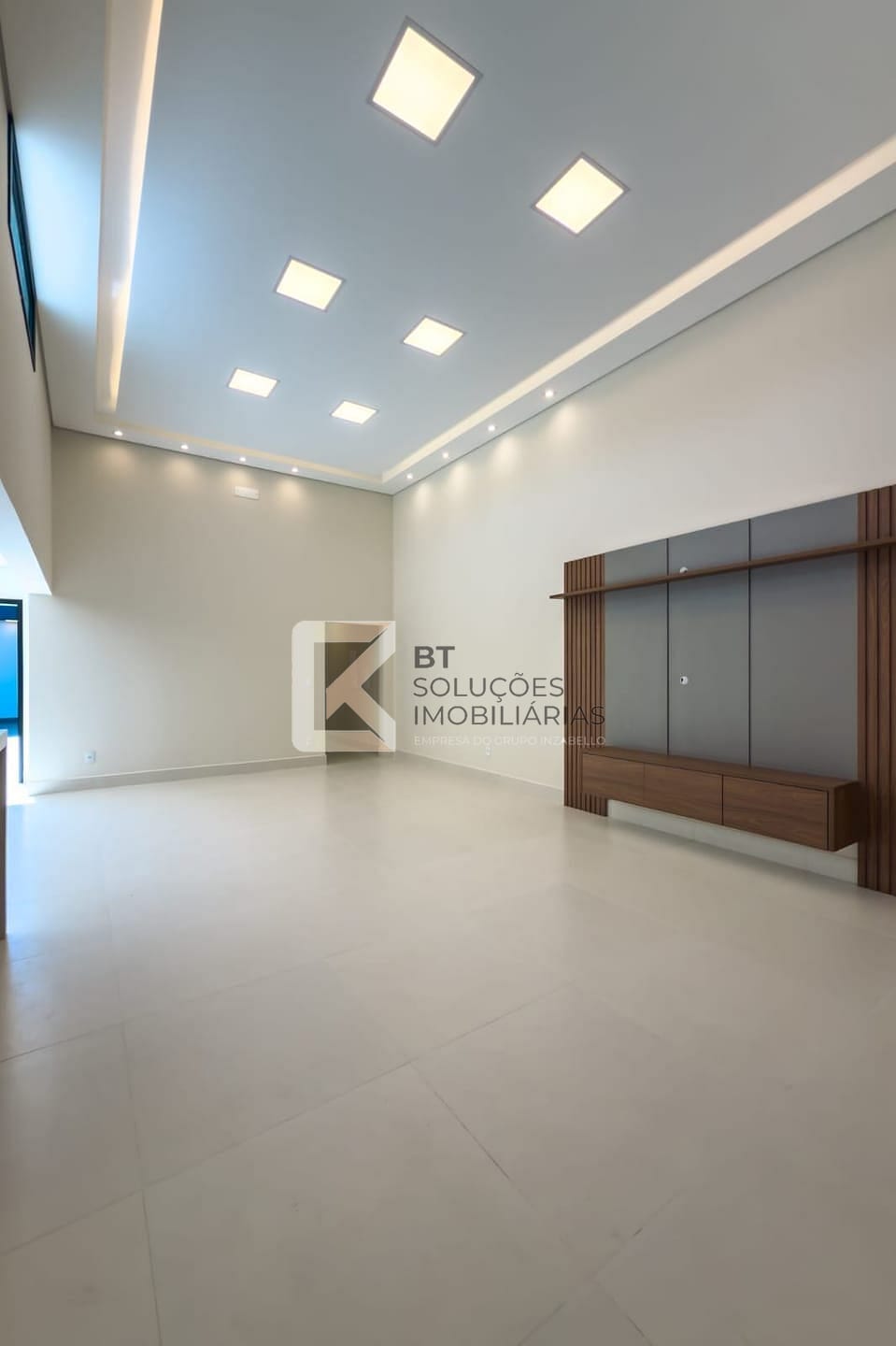 Casa, 3 quartos, 230 m² - Foto 2