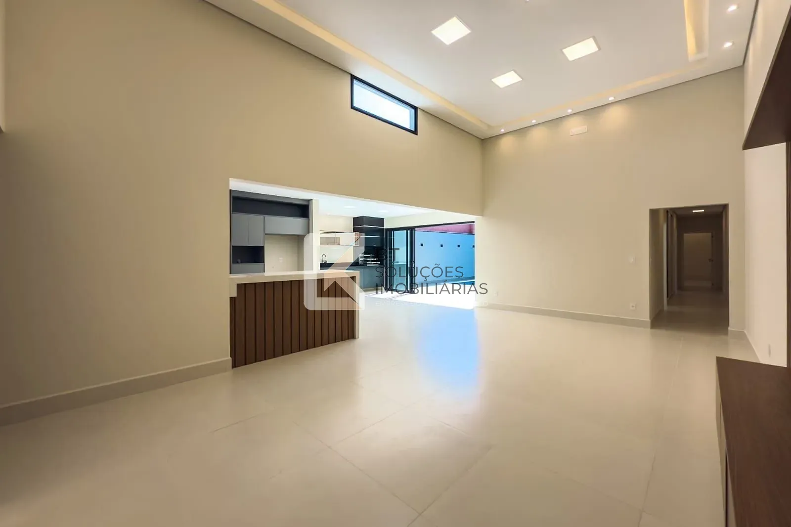 Casa, 3 quartos, 230 m² - Foto 4