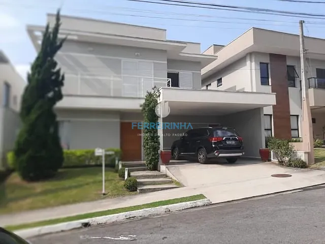 Casa com 264m² 4 quartos e 2 banheiros, à venda, no bairro Urbanova em São José dos Campos