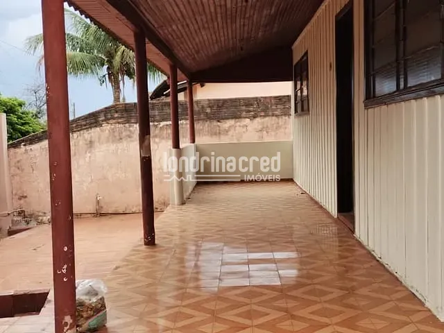 Casa 2 quartos e 1 banheiro, à venda, no bairro Jardim Zanoni em Ibiporã