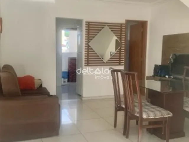 Casa com 153m² 2 quartos e 3 banheiros, à venda, no bairro São João Batista (Venda Nova) em Belo Horizonte