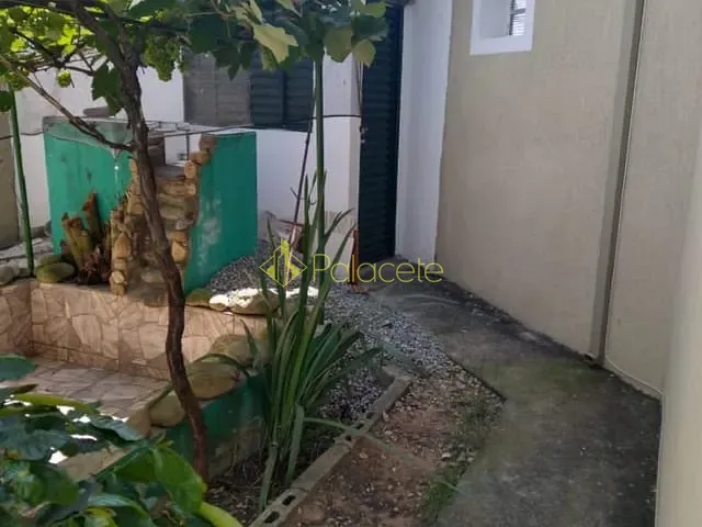 Casa com 368m² 5 quartos e 4 banheiros, à venda, no bairro Jardim Santa Tereza em Taubaté