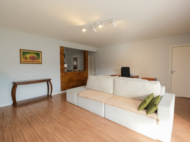 Casa com 821m² 3 quartos e 2 banheiros, à venda, no bairro Laranjal em Pelotas