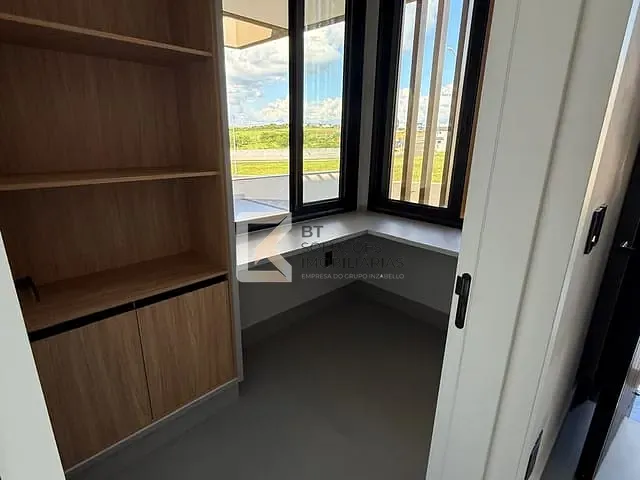 Casa com 300m² 3 quartos e 4 banheiros, à venda, no bairro Jardim Residencial Dona Maria José em Indaiatuba