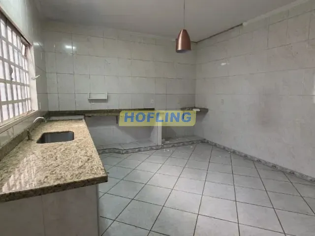 Casa com 143m² 3 quartos e 1 banheiro, à venda ou para alugar, no bairro Parque das Indústrias em Rio Claro