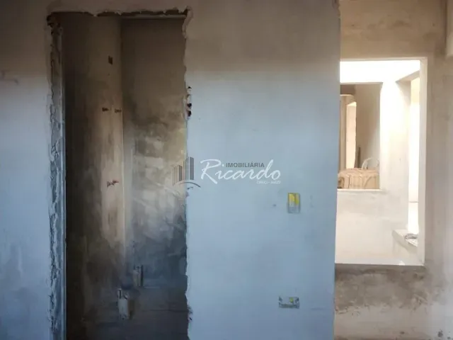 Casa com 125m² 3 quartos e 2 banheiros, à venda, no bairro Alto do vale em Arapongas