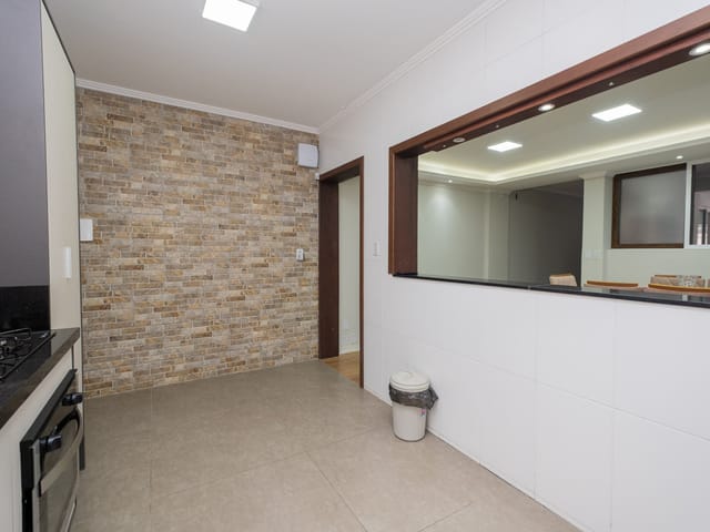 Casa com 140m² 2 quartos e 3 banheiros, à venda, no bairro Areal em Pelotas