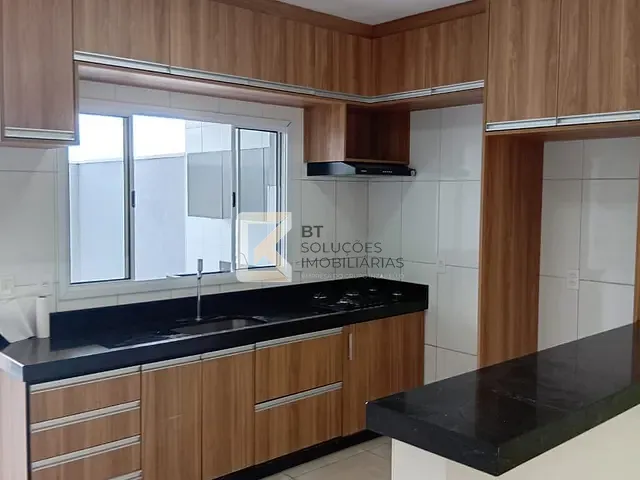 Casa com 150m² 2 quartos e 2 banheiros, à venda, no bairro Jardins do Império em Indaiatuba