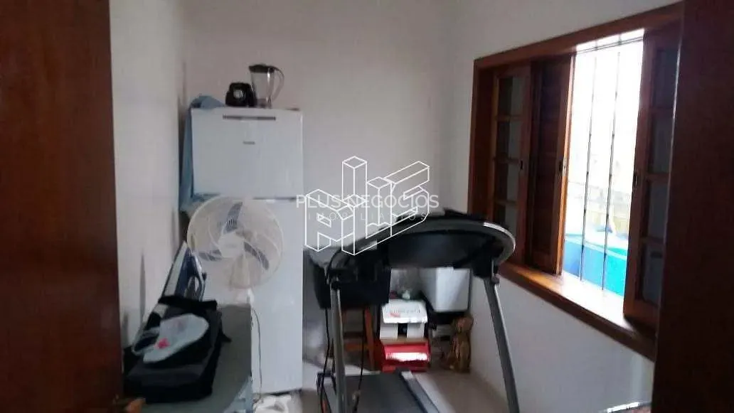 Casa, 3 quartos, 330 m² - Foto 10
