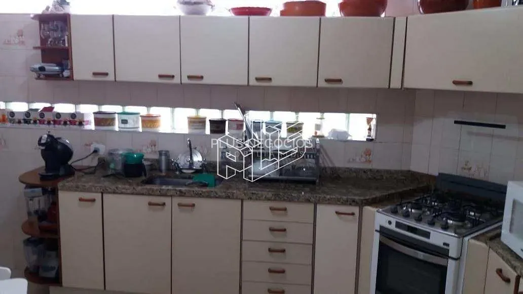 Casa, 3 quartos, 330 m² - Foto 13