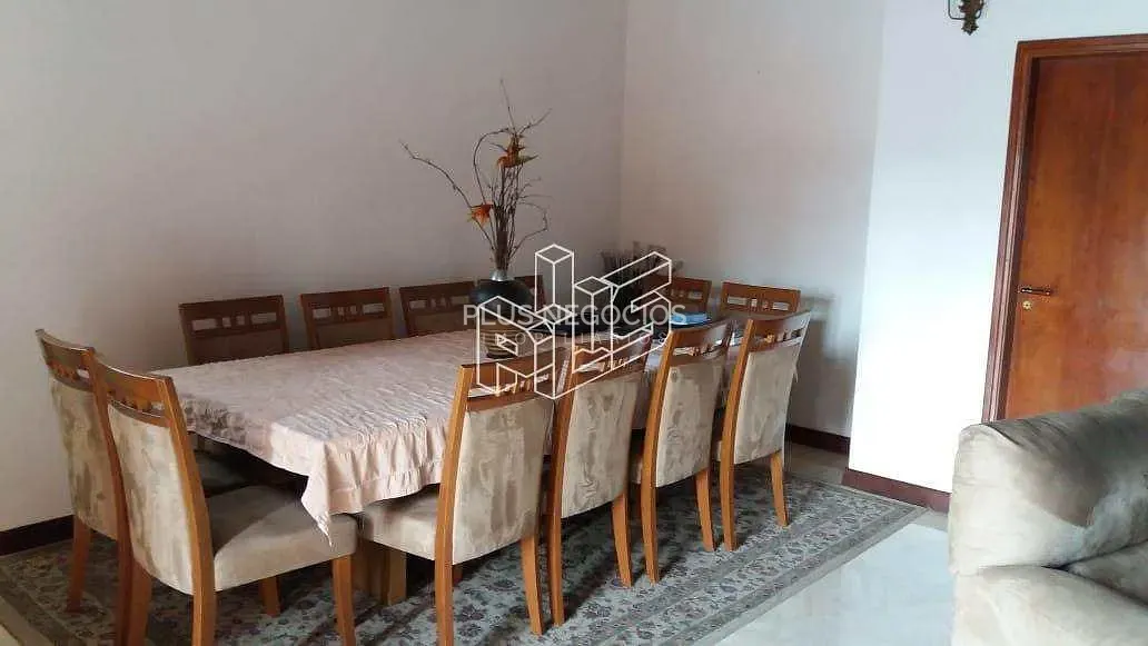 Casa, 3 quartos, 330 m² - Foto 18
