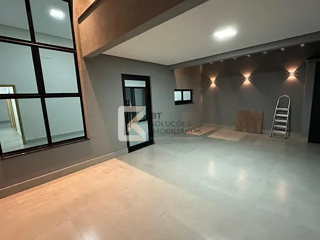 Casa com 150m² 3 quartos e 2 banheiros, à venda, no bairro Jardim Bom Sucesso em Indaiatuba