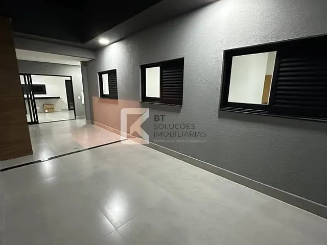 Casa com 150m² 3 quartos e 2 banheiros, à venda, no bairro Jardim Bom Sucesso em Indaiatuba