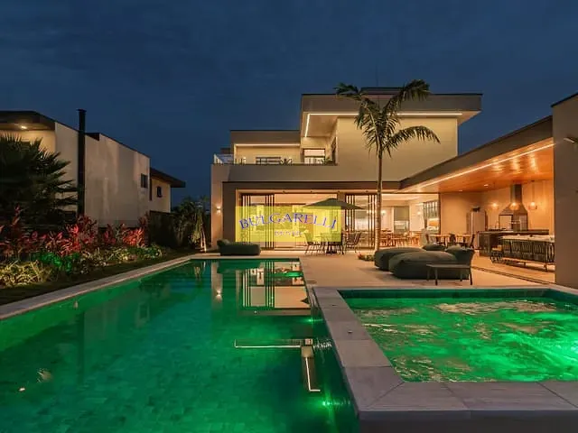 Casa com 1000m² 5 quartos e 7 banheiros, à venda, no bairro Jardim da Serra II em Cabreúva