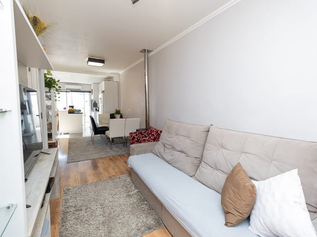 Casa com 95m² 3 quartos e 2 banheiros, à venda, no bairro Três Vendas em Pelotas