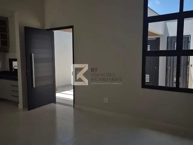 Casa com 150m² 3 quartos e 2 banheiros, à venda, no bairro Jardim Bom Sucesso em Indaiatuba