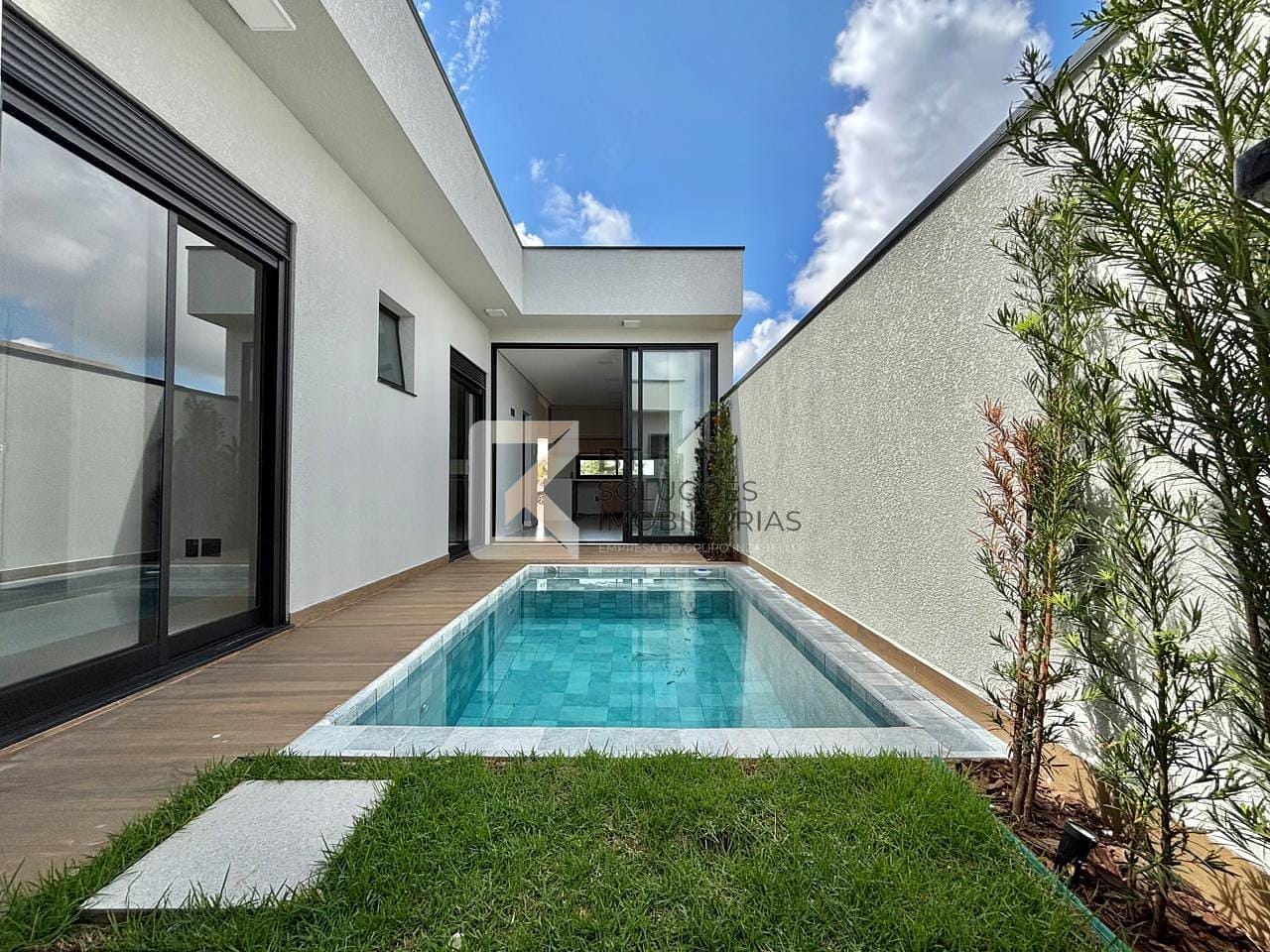 Casa, 3 quartos, 140 m² - Foto 1