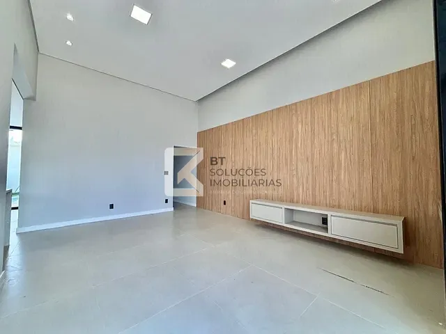 Casa com 200m² 3 quartos e 4 banheiros, à venda, no bairro Jardim Regente em Indaiatuba