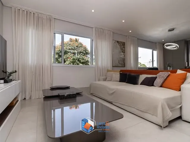 Casa com 183m² 3 quartos e 5 banheiros, à venda, no bairro Parque São Domingos em São Paulo