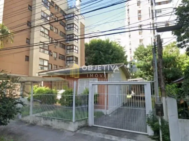 Casa 2 quartos e 2 banheiros, à venda, no bairro Boa Vista em Porto Alegre