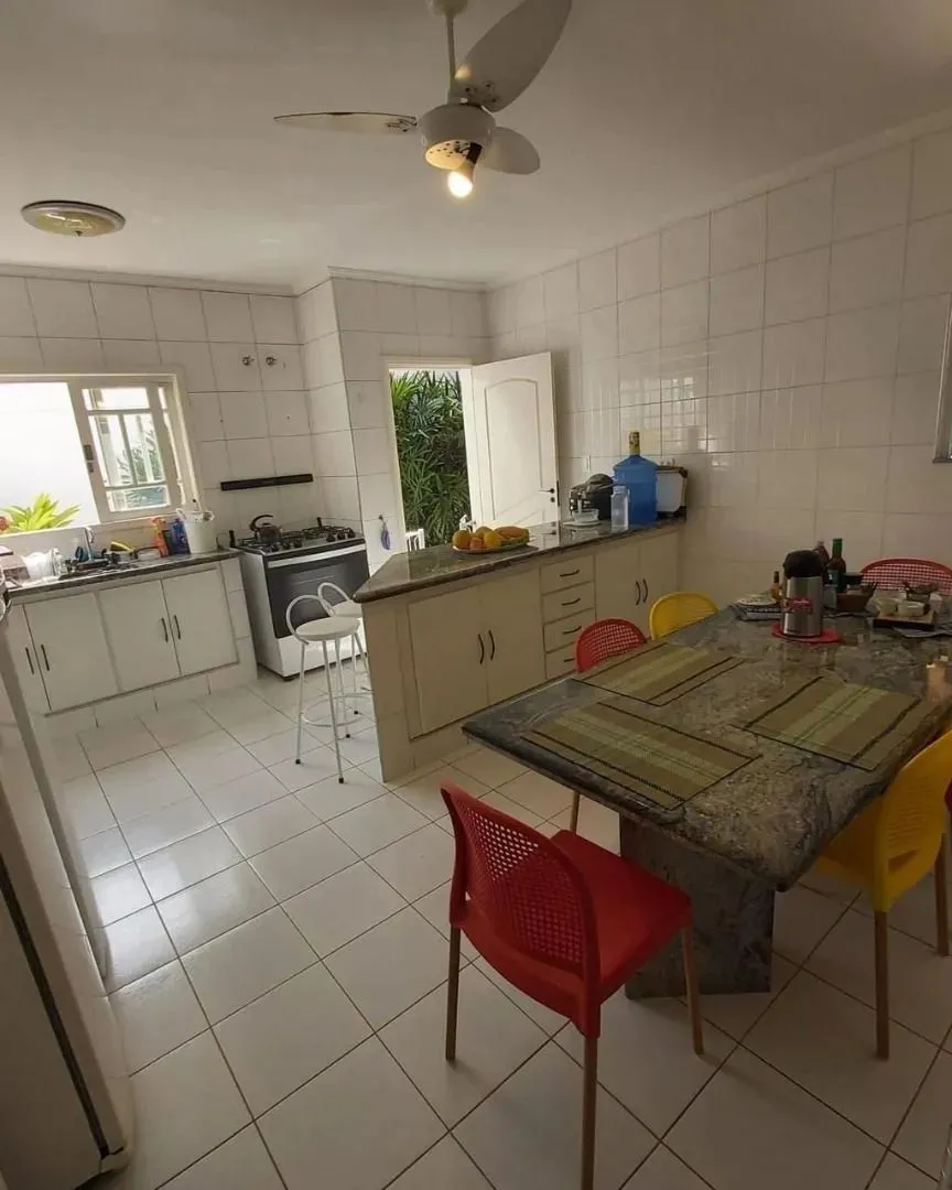 Casa, 4 quartos, 315 m² - Foto 9