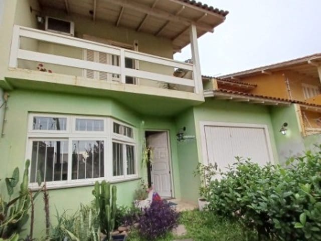 Casa com 300m² 3 quartos e 2 banheiros, para alugar, no bairro São José em São Leopoldo