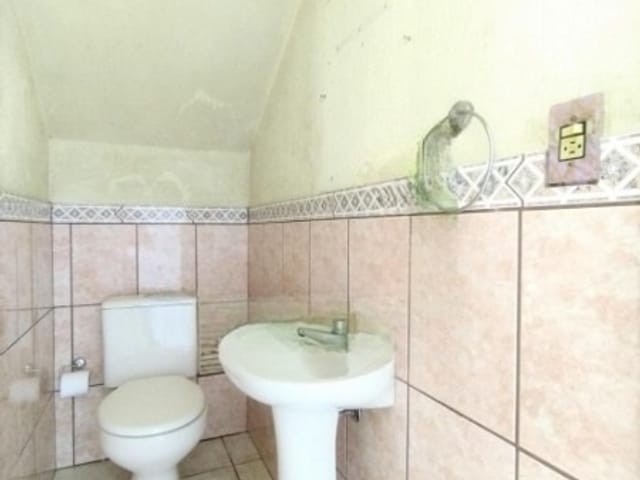 Casa com 300m² 3 quartos e 2 banheiros, para alugar, no bairro São José em São Leopoldo
