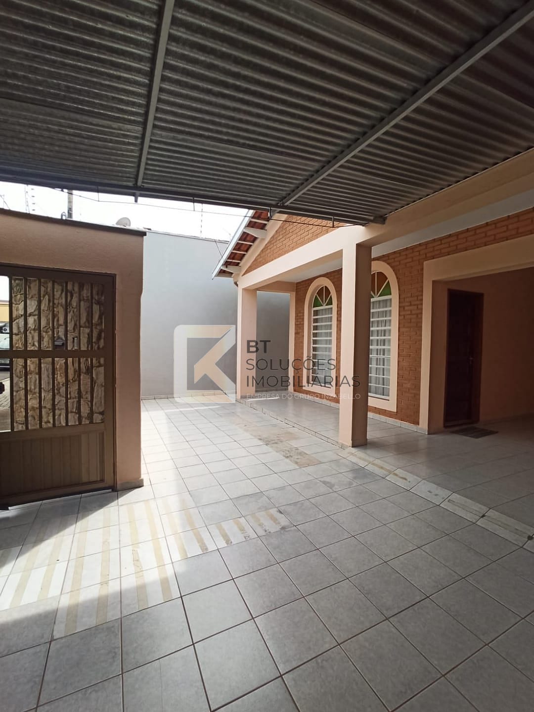 Casa, 3 quartos, 200 m² - Foto 1