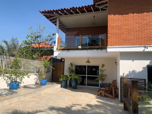Casa com 350m² 4 quartos e 5 banheiros, à venda, no bairro Cidade São Francisco em São Paulo
