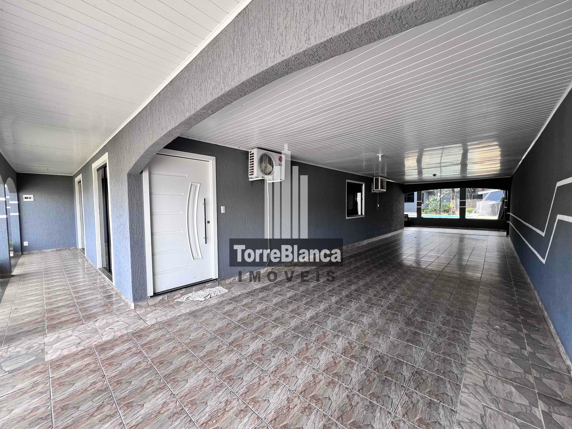 Casa à venda com 3 quartos, 415m² - Foto 3