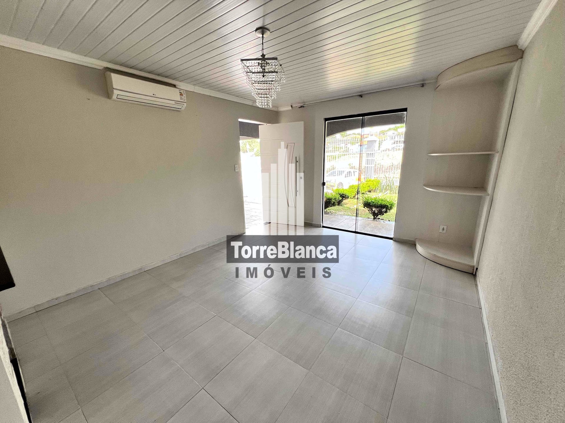 Casa à venda com 3 quartos, 415m² - Foto 5
