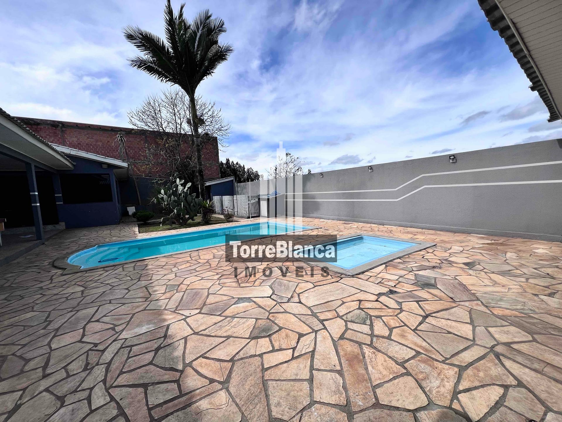 Casa à venda com 3 quartos, 415m² - Foto 18