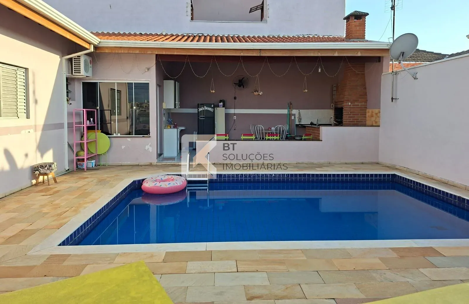 Casa, 1 quarto, 59 m² - Foto 1