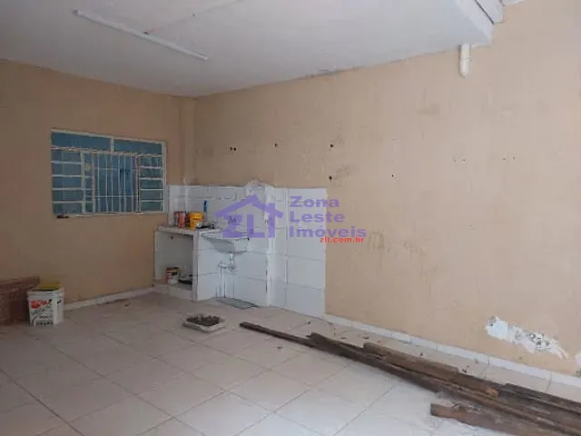 Casa com 80m² 2 quartos e 1 banheiro, para alugar, no bairro Vila Santa Virginia em São Paulo