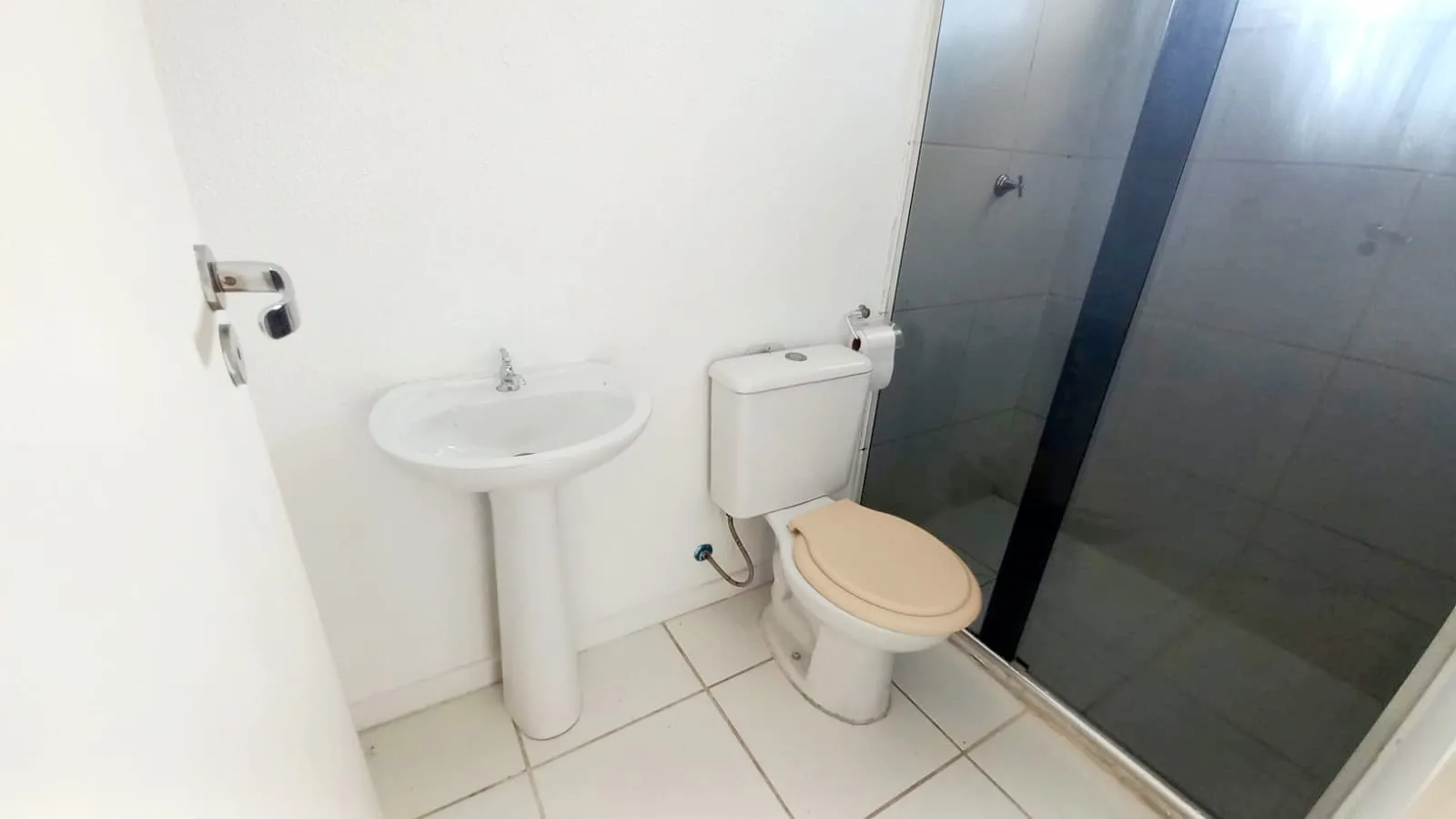 Casa à venda no Moradas Pelotas 1, Três Vendas - 47 m², 2 quartos, piso cerâmico e ótima posição solar. - 7