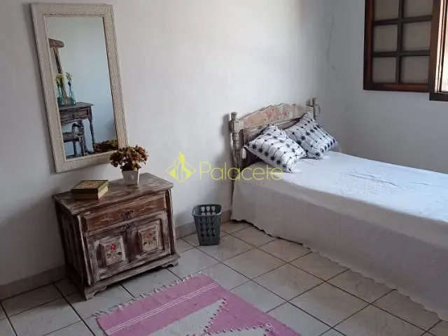 Casa com 336m² 4 quartos e 4 banheiros, à venda, no bairro Campos Elíseos em Taubaté
