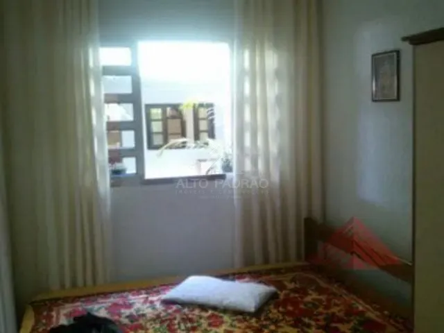 Casa à venda, no bairro Vila Nossa Senhora das Vitórias em Mauá