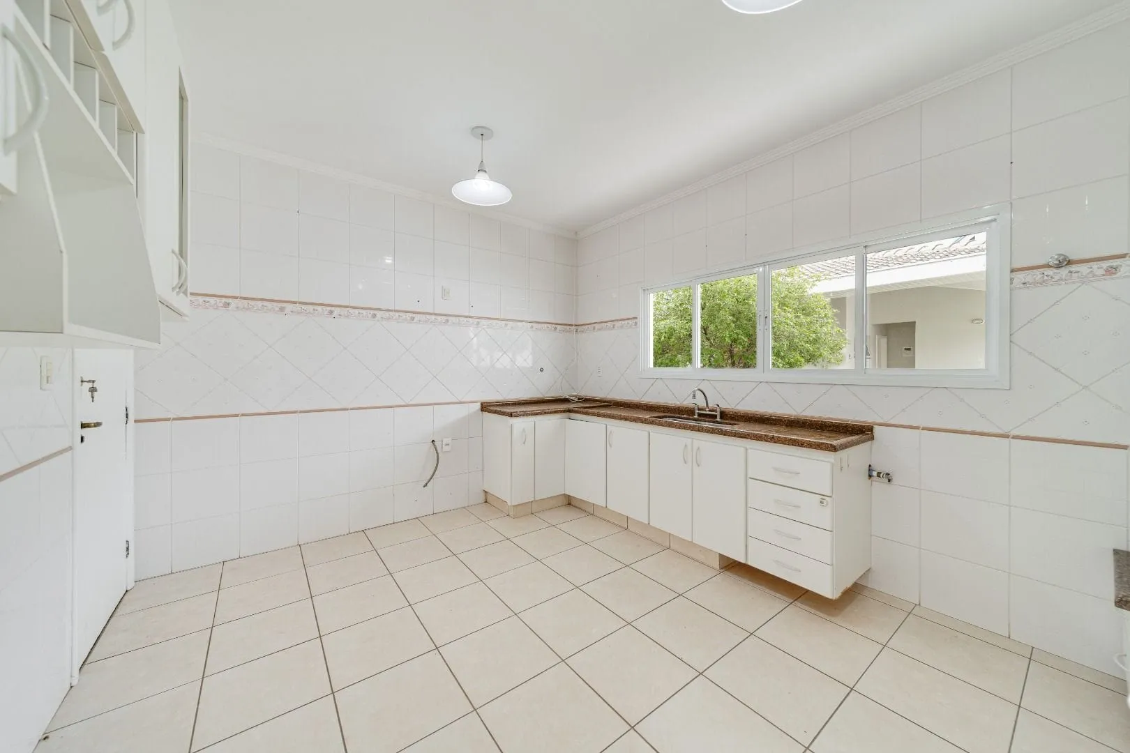 Casa, 4 quartos, 320 m² - Foto 25