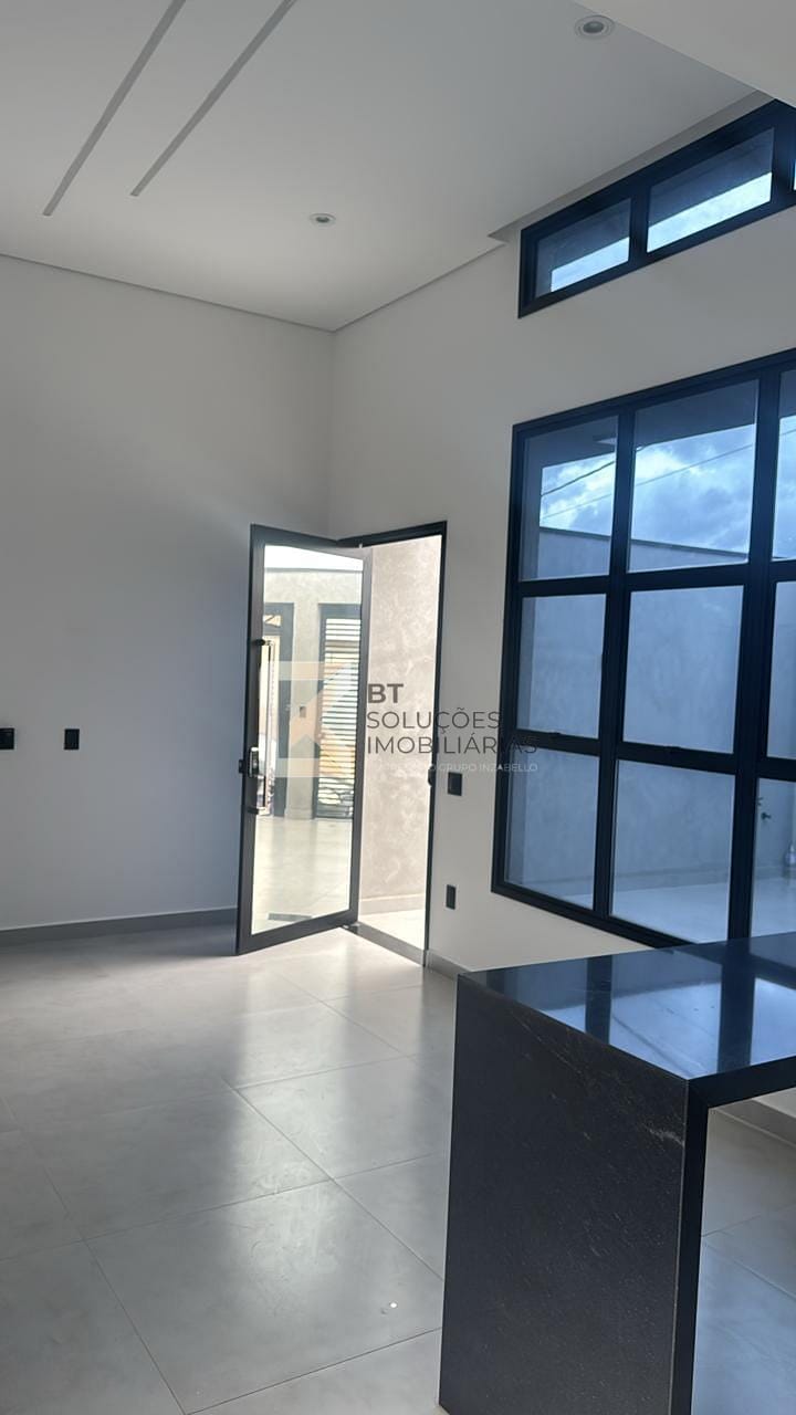 Casa, 3 quartos, 105 m² - Foto 1